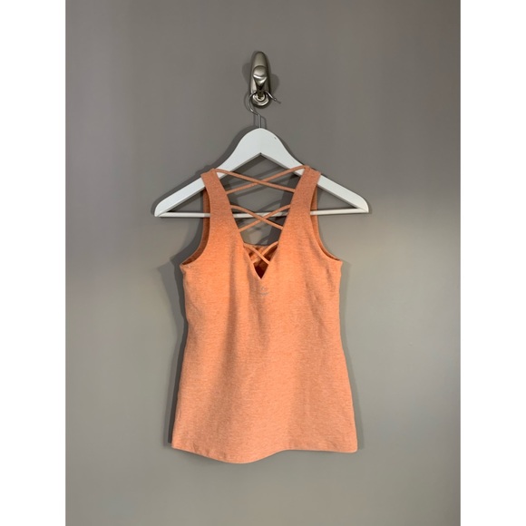 NEW Beyond Yoga Criss Cross Back Tank - Picture 4 of 8